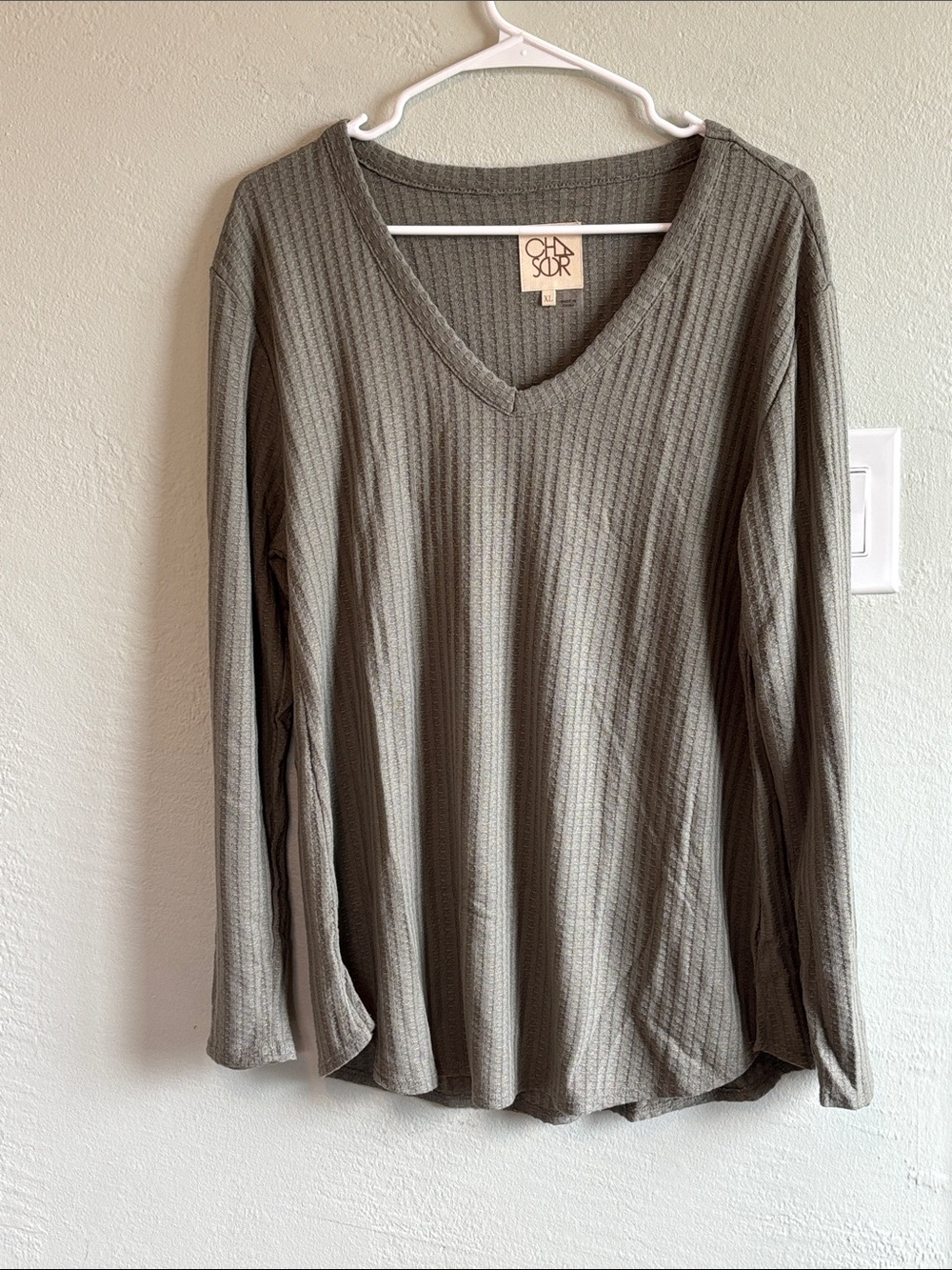 Bundle 2/$30! Chaser XL Textured V-Neck Long Sleeve Top Sage Green